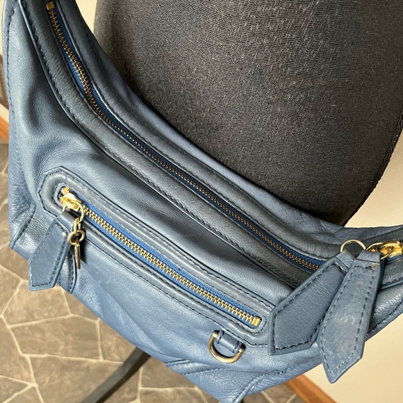 Foley + Corinna Blue leather crossbody purse - Picture 4 of 15